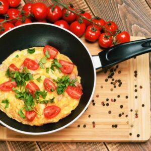 Kokken's hjemmelavet æggekage m. bacon