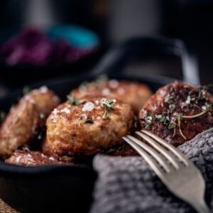 Slagter Madsen’s Frikadeller m. Sovs